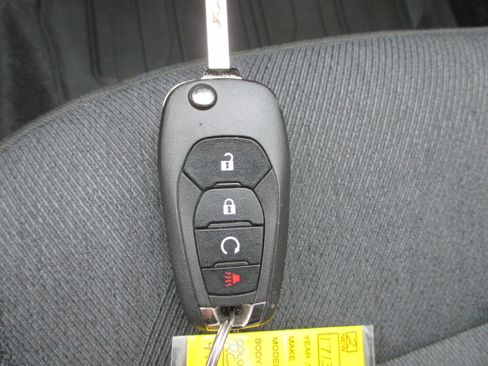 Used 2024 Chevrolet Trax LS w/ LS Convenience Package image 22