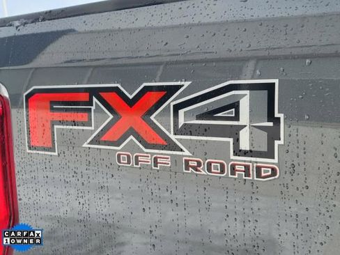 Used 2017 Ford F250 XLT w/ XLT Premium Package image 7