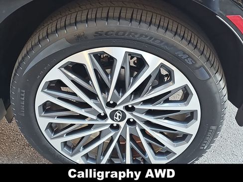 Used 2026 Hyundai Palisade Calligraphy AWD/4WD image 12