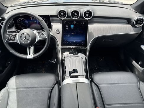 Used 2026 Mercedes-Benz GLC 300 image 23