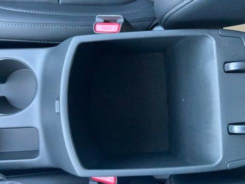 Certified 2025 Kia Seltos SX image 23