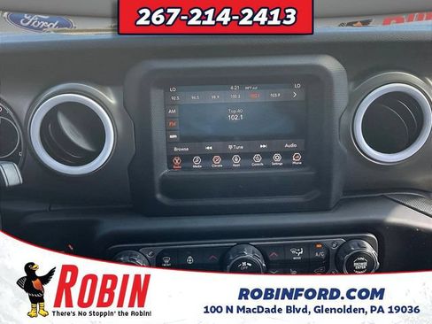 Used 2018 Jeep Wrangler Unlimited Sport S AWD/4WD image 16
