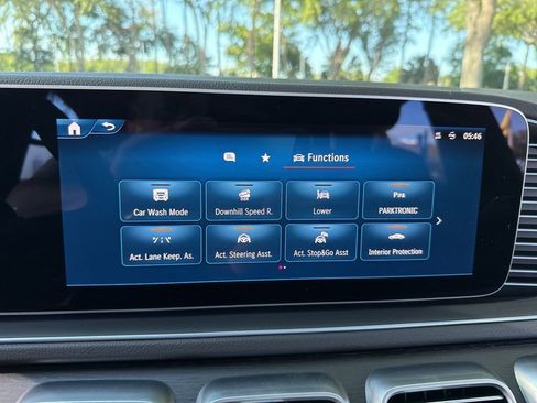 Used 2024 Mercedes-Benz GLE 53 AMG 4MATIC Coupe image 41