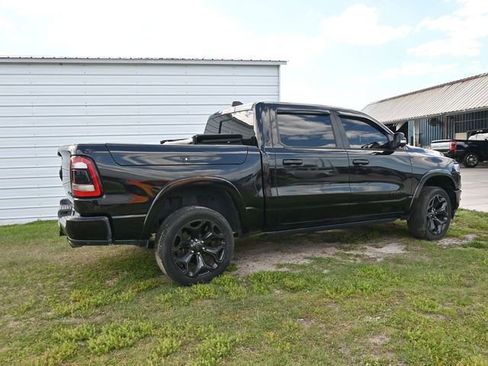 Used 2020 RAM 1500 Limited w/ Black Appearance Package image 20