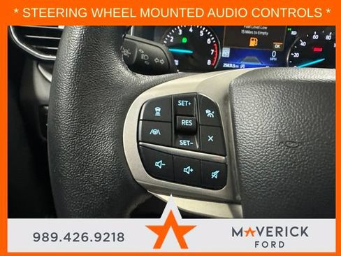 Used 2023 Ford Explorer XLT w/ Equipment Group 202A AWD/4WD image 22