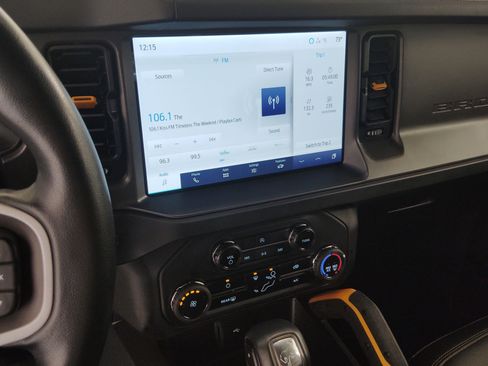 Certified 2024 Ford Bronco Badlands image 22