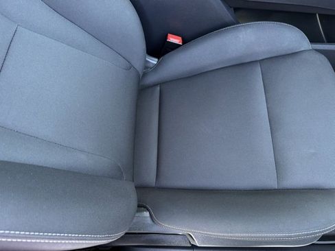 Certified 2023 Nissan Rogue S image 28