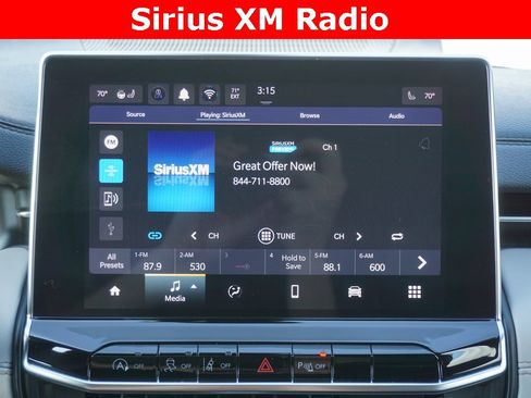 Used 2024 Jeep Compass Limited image 9