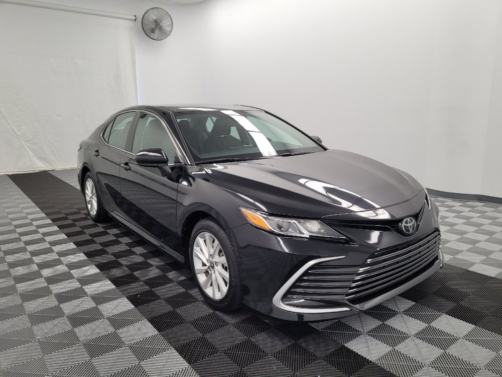 Used 2024 Toyota Camry LE FWD image 13