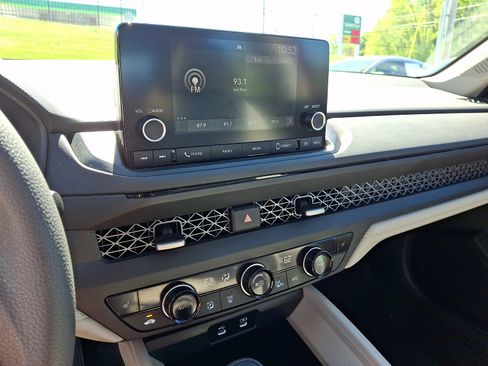 Certified 2023 Honda Accord EX image 23