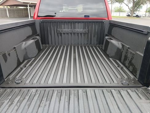 Used 2024 Toyota Tacoma SR5 AWD/4WD image 19