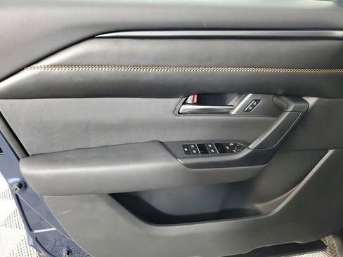 Certified 2025 MAZDA CX-50 2.5 Hybrid w/ Weather Package image 19