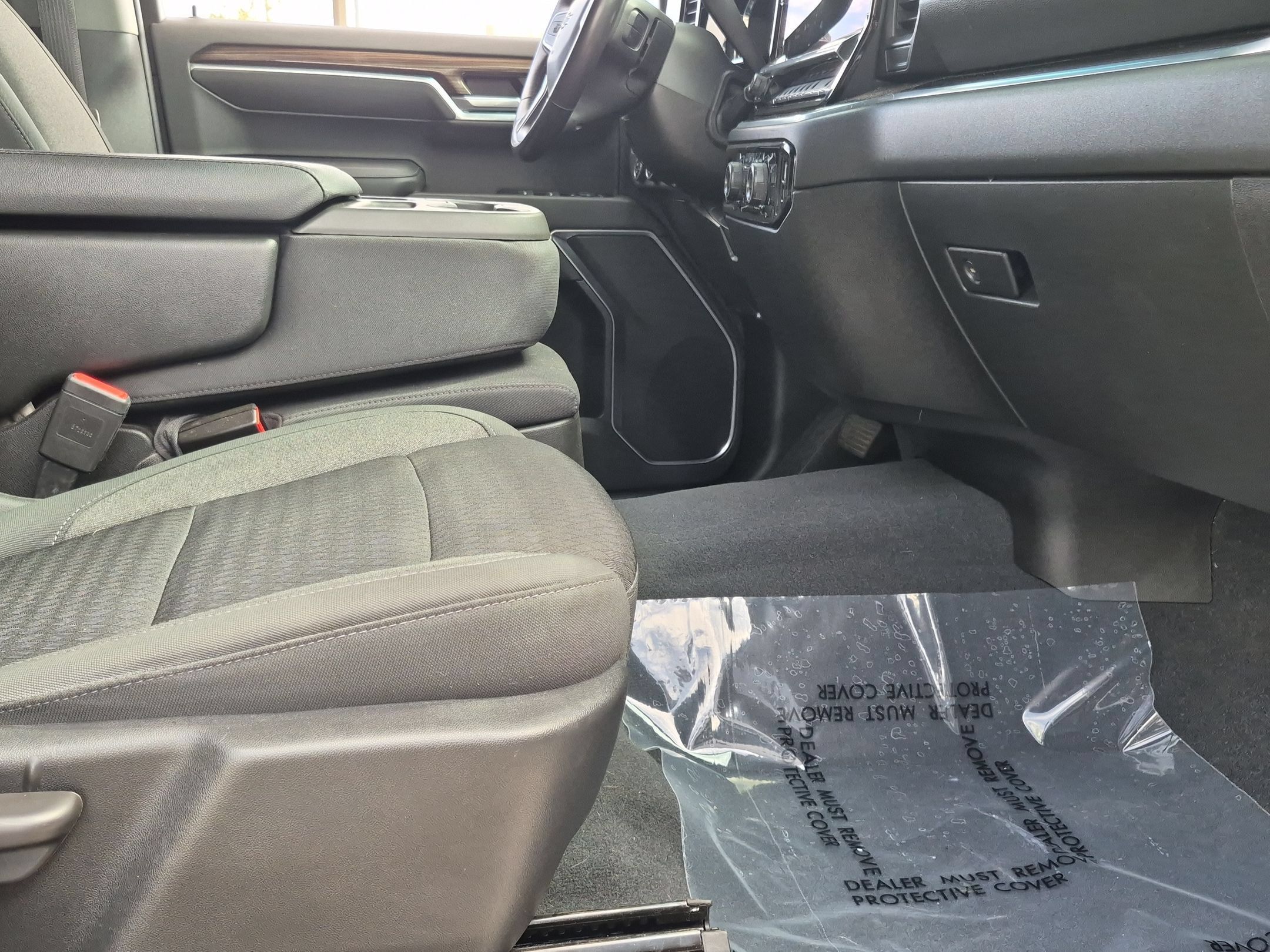 Used 2022 Chevrolet Silverado 1500 RST AWD/4WD image 25