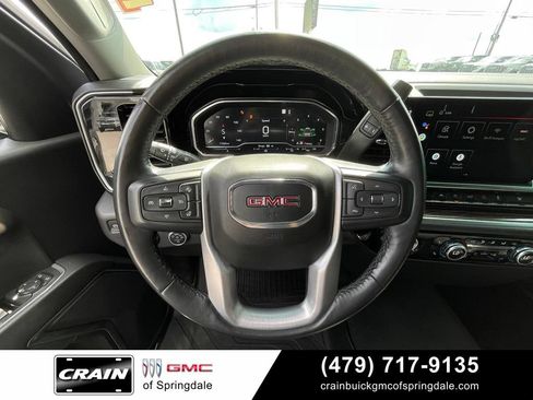 Used 2022 GMC Sierra 1500 Elevation w/ LPO, Elevation Black Package AWD/4WD image 13