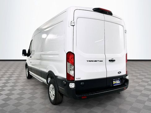 New 2026 Ford Transit 250 148 Medium Roof w/ Exterior Upgrade Package RWD image 20
