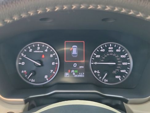 Used 2022 Subaru Outback Limited AWD/4WD image 17