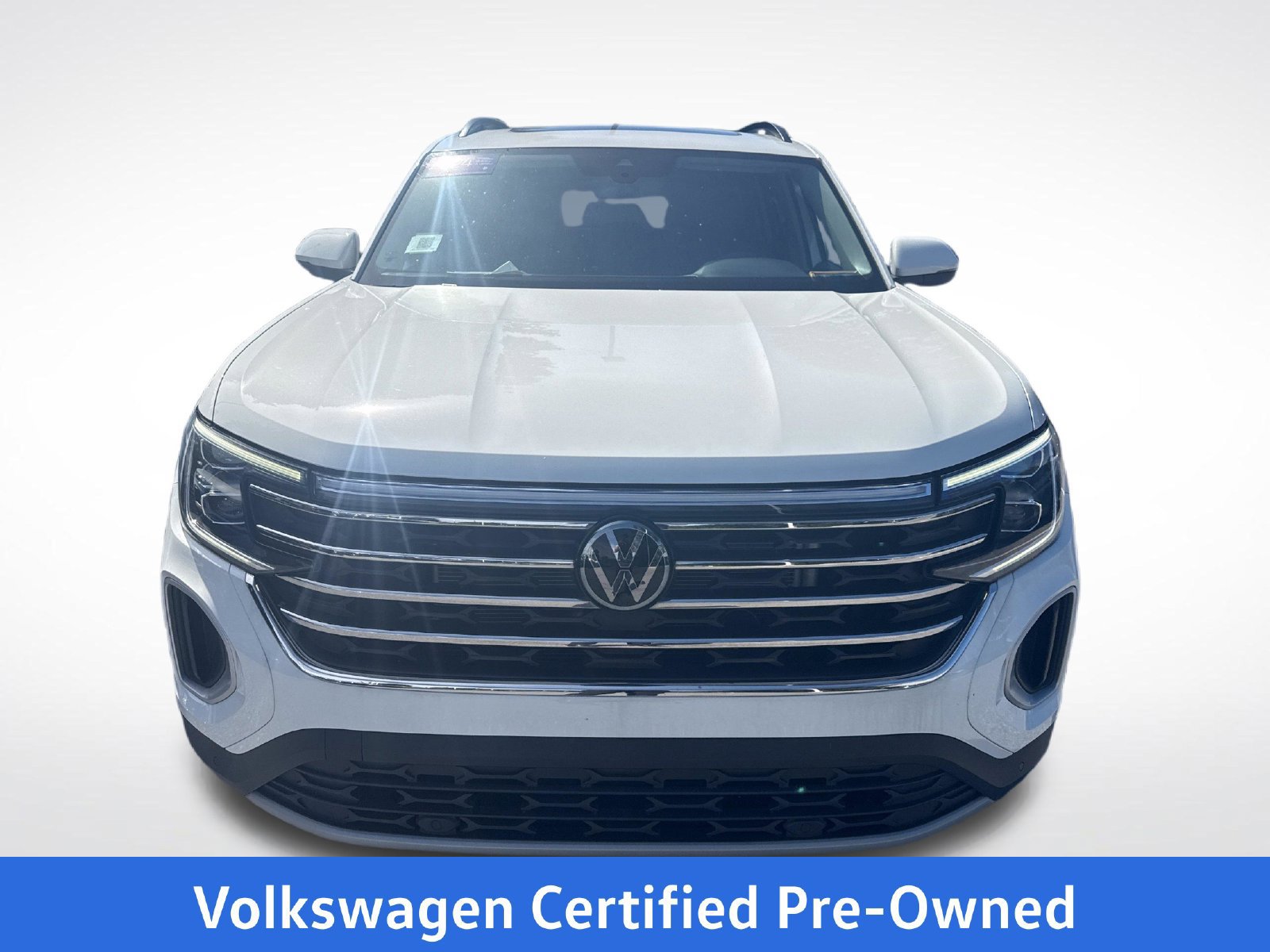 Certified 2024 Volkswagen Atlas SE w/ Panoramic Sunroof Package AWD/4WD image 9