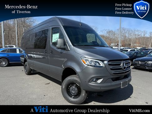 New 2026 Mercedes-Benz Sprinter 2500 image 1