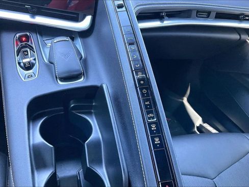 Used 2023 Chevrolet Corvette Stingray Coupe w/ Z51 Performance Package image 27