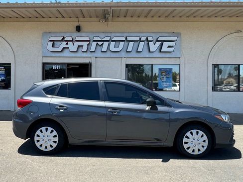 Used 2022 Subaru Impreza 2.0i AWD/4WD image 3