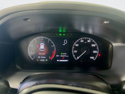 Used 2024 Honda HR-V Sport image 15