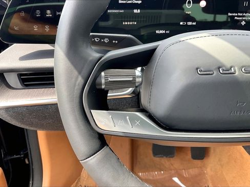 Used 2025 Lucid Air Touring AWD/4WD image 16