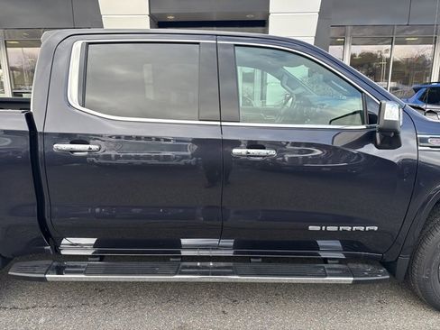 New 2026 GMC Sierra 1500 SLT w/ SLT Premium Package image 34