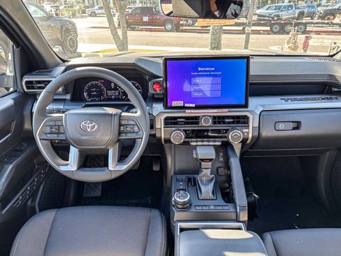 New 2025 Toyota Tacoma TRD Off-Road image 15