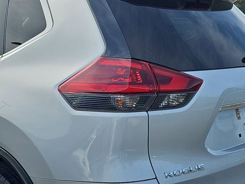 Used 2019 Nissan Rogue S w/ Special Edition Package image 32