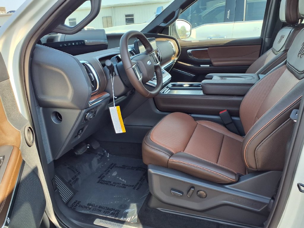 New 2027 Ford Expedition Max King Ranch AWD/4WD image 6