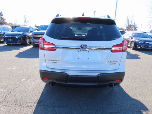 Used 2022 Subaru Ascent Touring image 5