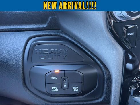 Used 2026 RAM 2500 Big Horn AWD/4WD image 14