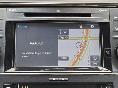 Used 2017 Toyota Avalon Limited FWD image 13