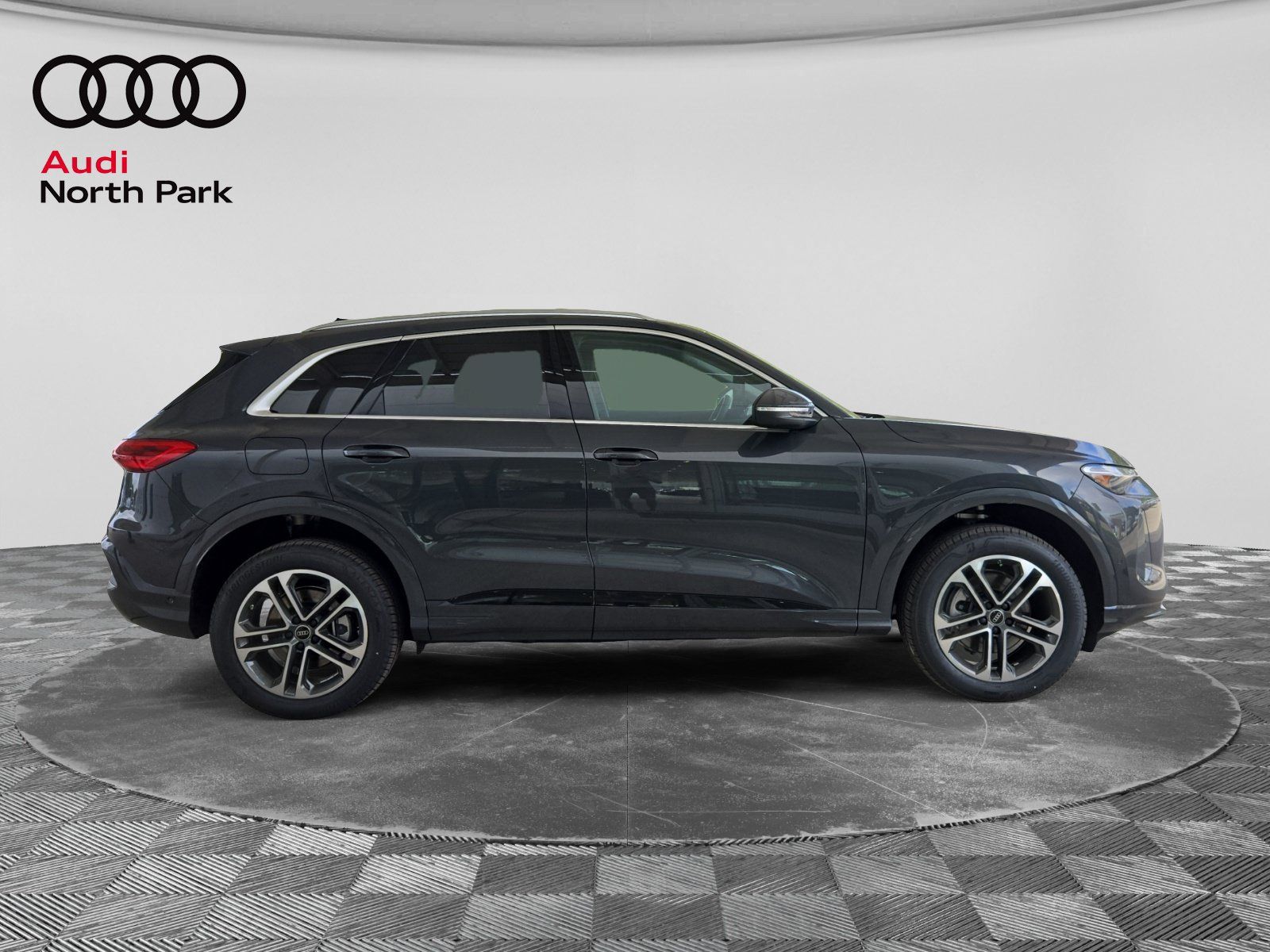 New 2026 Audi Q5 Premium AWD/4WD image 6