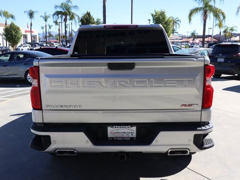 Used 2022 Chevrolet Silverado 1500 RST image 5
