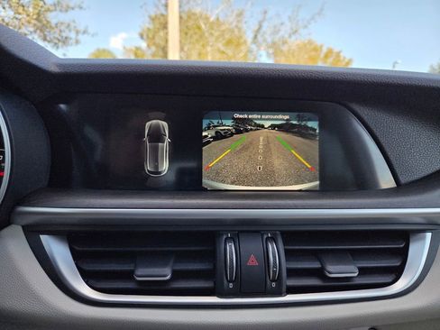 Used 2020 Alfa Romeo Stelvio Ti w/ Active Blind Spot Package image 27