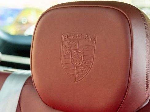 Used 2022 Porsche Cayenne S AWD/4WD image 37