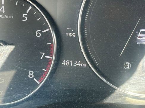 Used 2023 MAZDA MAZDA3 s image 21