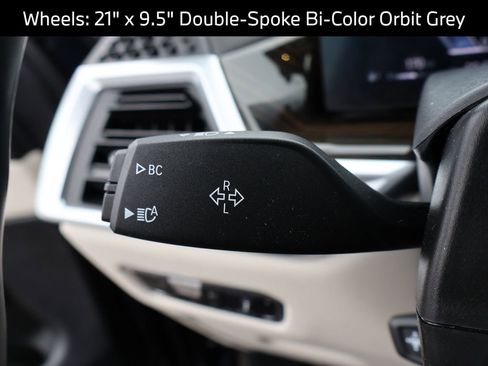 Used 2023 BMW X7 xDrive40i w/ M Sport Package image 38