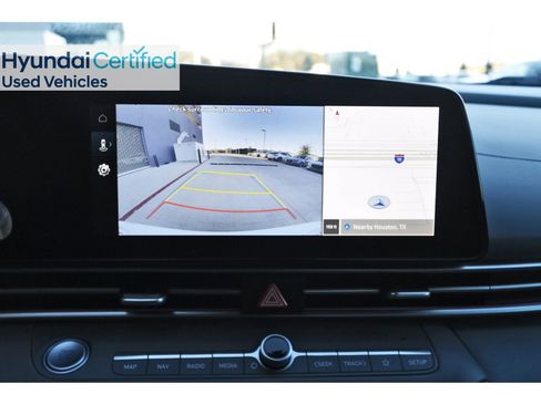 Certified 2025 Hyundai Elantra SEL image 26