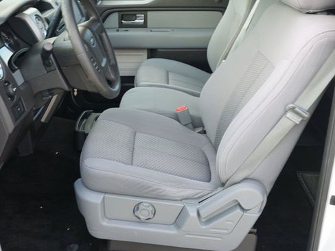 Used 2013 Ford F150 XLT RWD image 9