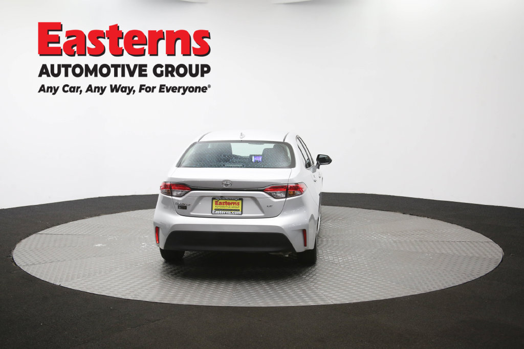 Used 2025 Toyota Corolla LE FWD image 39