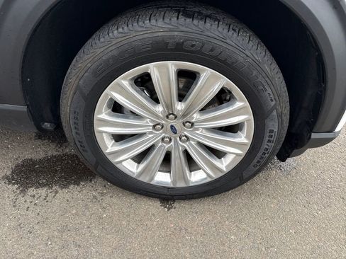 Used 2022 Ford Explorer Limited w/ Hybrid Equipment Group 310A image 43