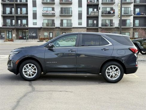 Used 2023 Chevrolet Equinox LT AWD/4WD image 4