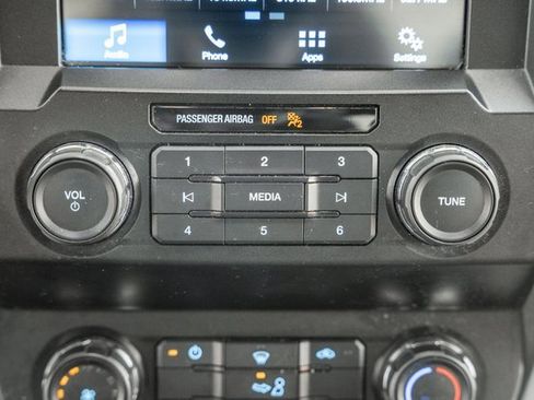 Used 2019 Ford F150 XLT image 27