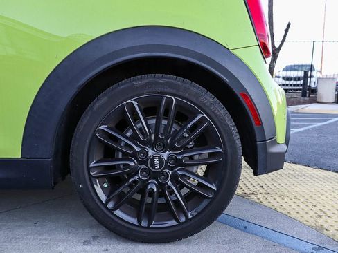 Used 2023 MINI Cooper S image 11