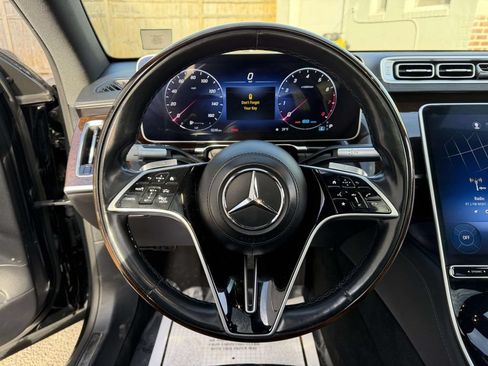 Used 2022 Mercedes-Benz S 500 4MATIC image 37