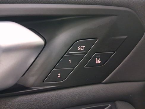 Used 2025 BMW X5 sDrive40i image 17