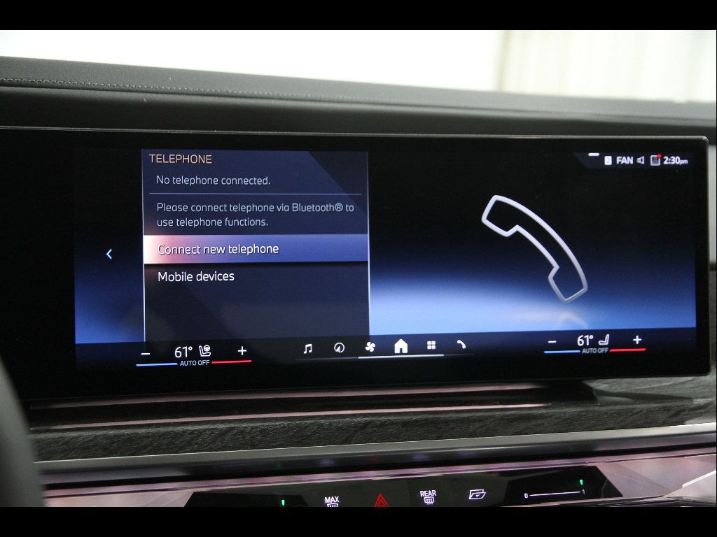 Used 2024 BMW 760i xDrive AWD/4WD image 13
