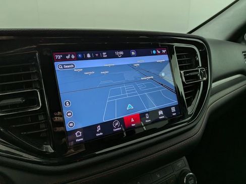 Used 2025 Dodge Durango GT AWD/4WD image 7